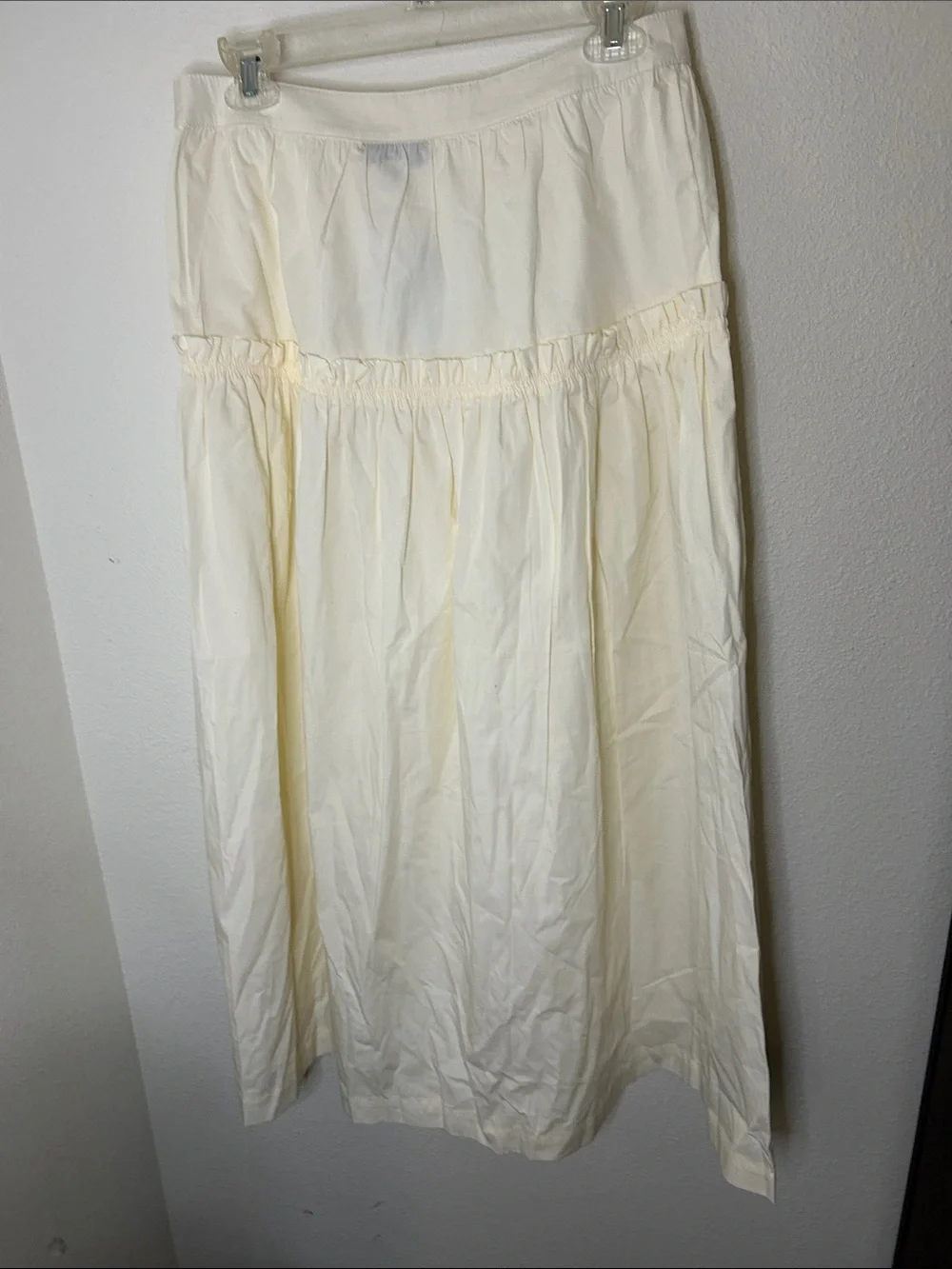 Topshop tiered ivory maxi skirt NEW Size Small